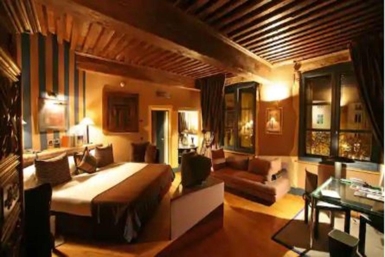 里昂Cour Des Loges，Radisson系列
