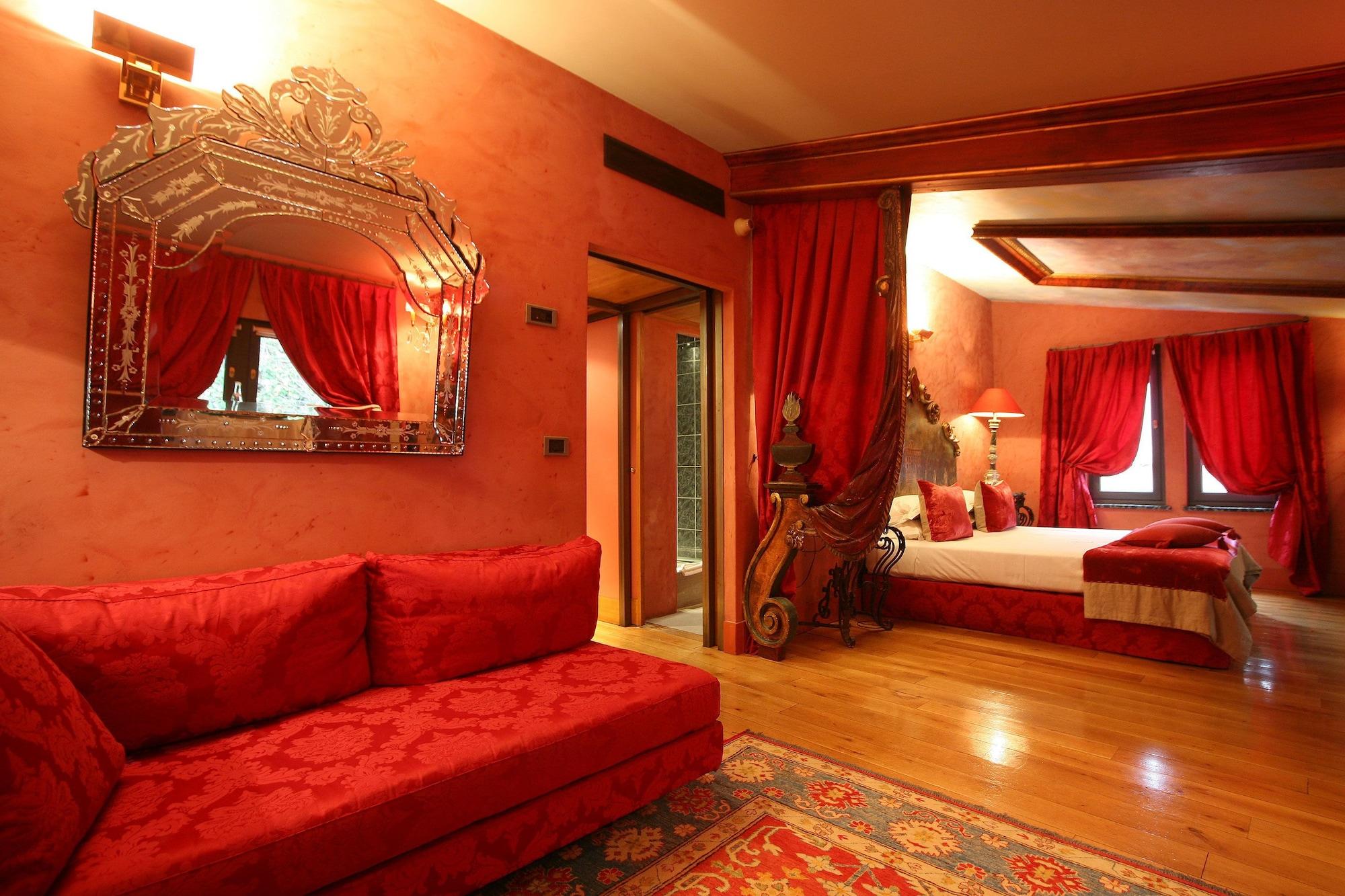 里昂Cour Des Loges，里昂丽笙精选酒店
