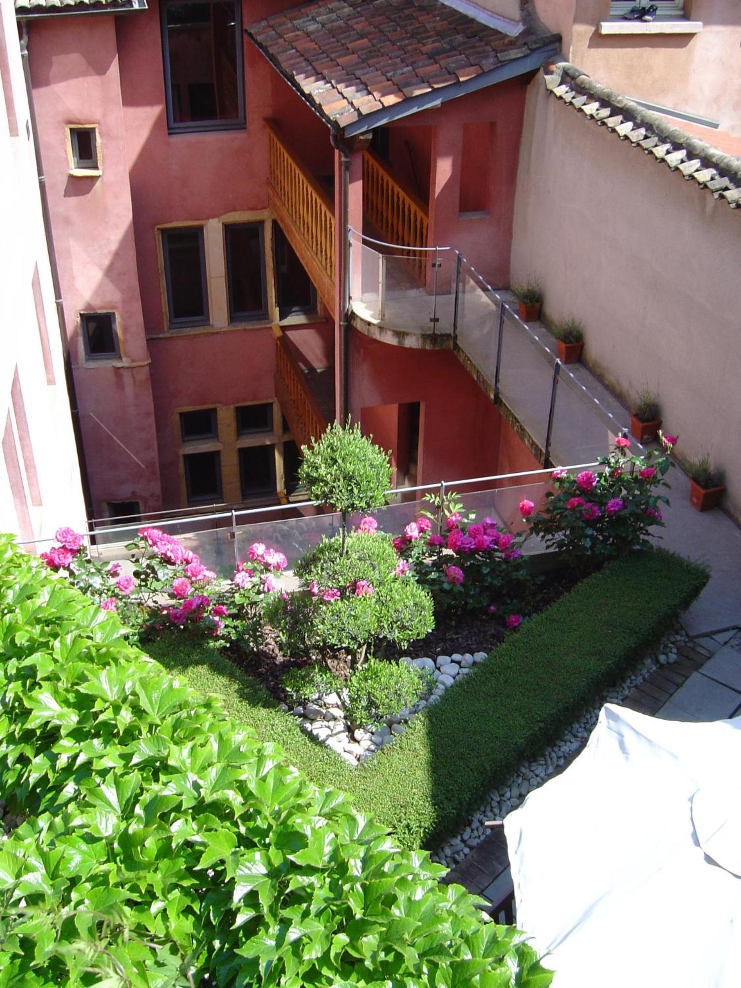 里昂Cour Des Loges，Radisson系列