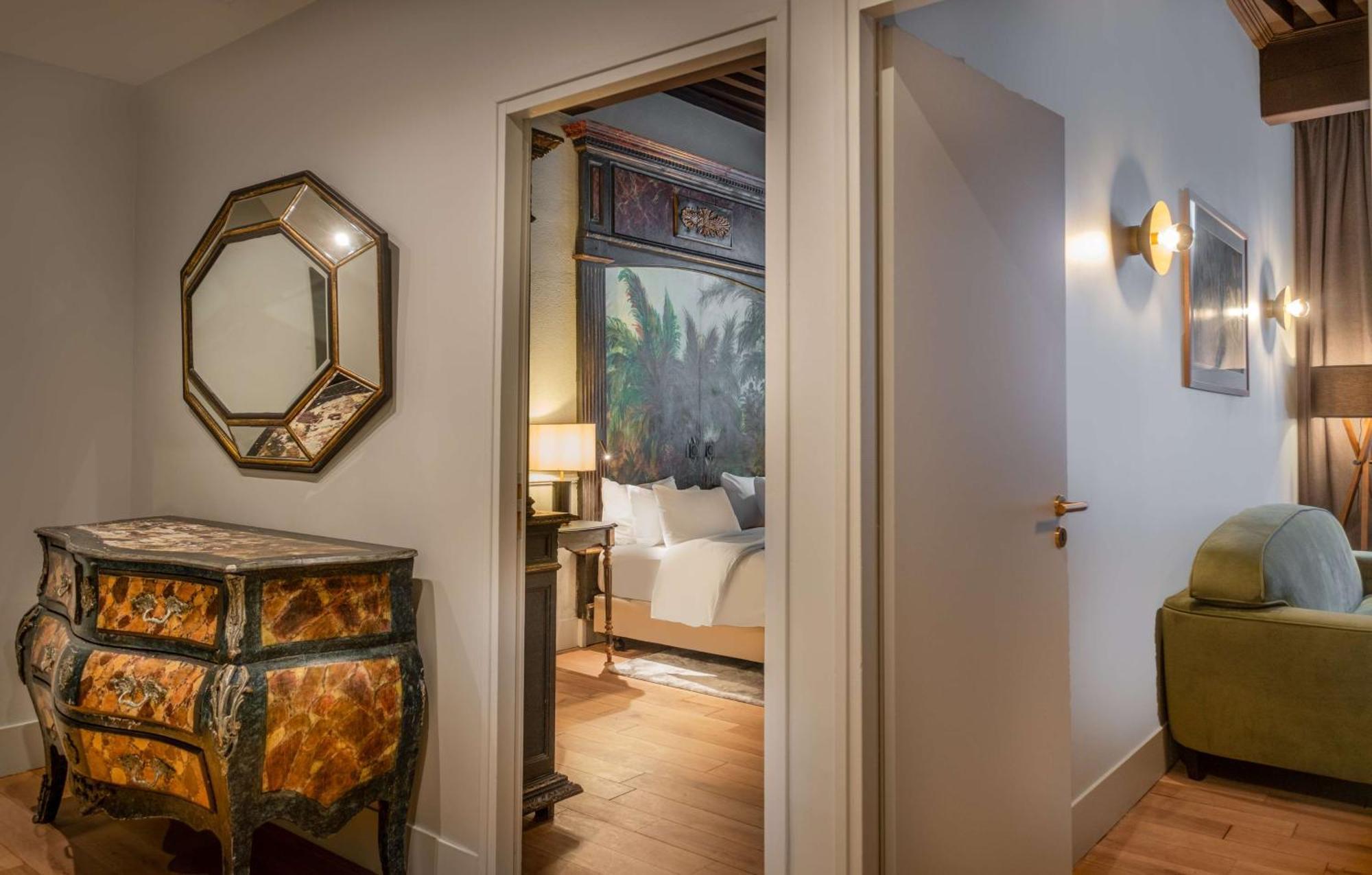 Cour Des Loges Lyon, A Radisson Collection 5*