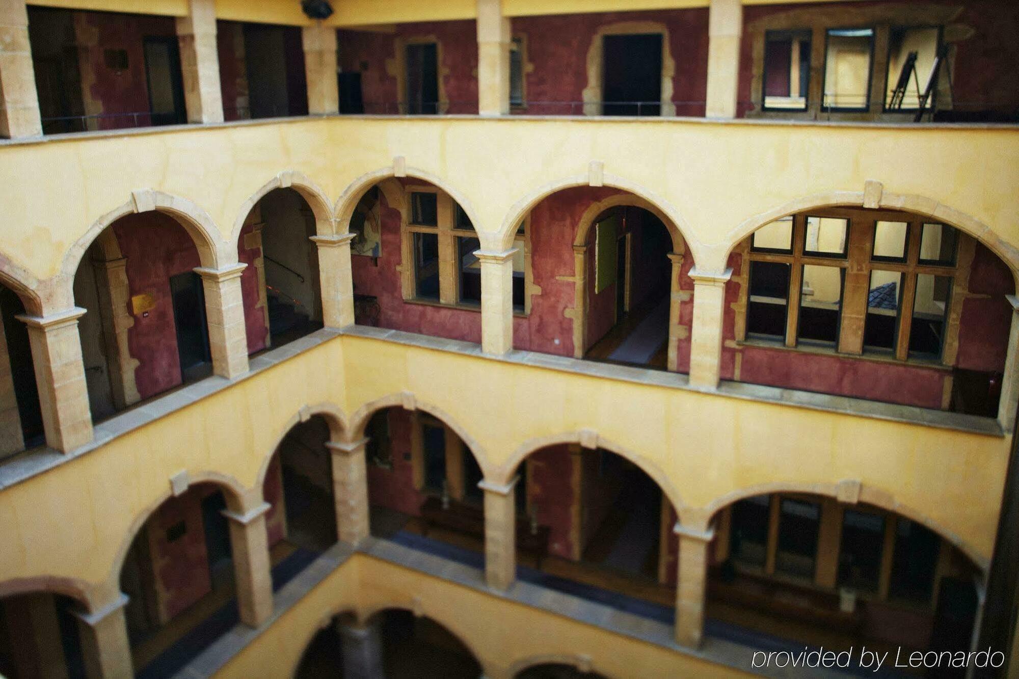 里昂Cour Des Loges，Radisson系列