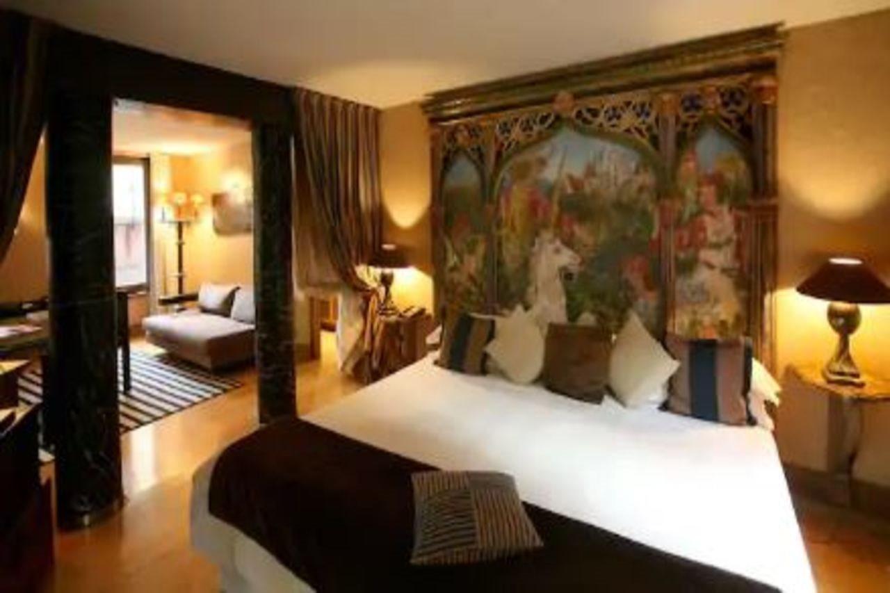 Cour Des Loges Lyon, A Radisson Collection 5*