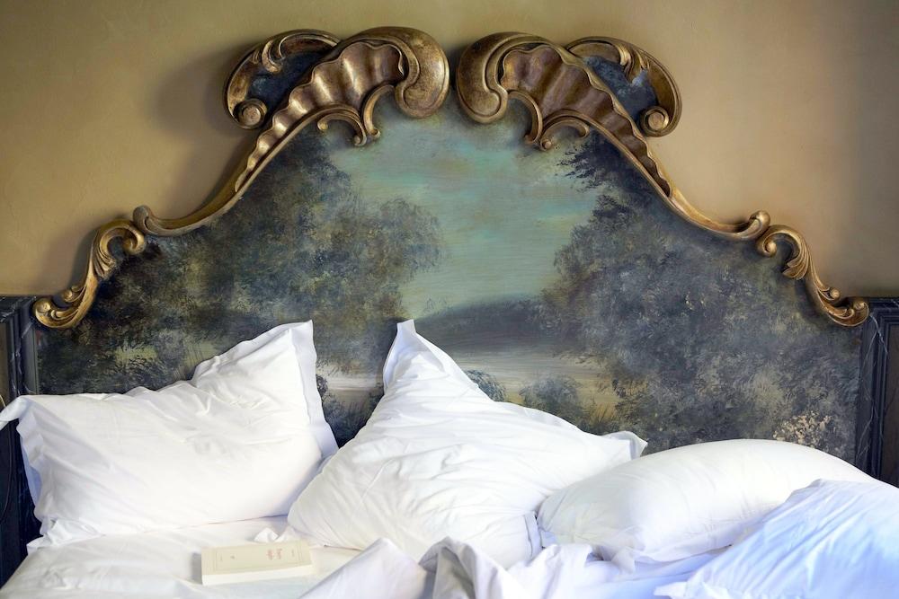 Cour Des Loges Lyon, A Radisson Collection Hotel
