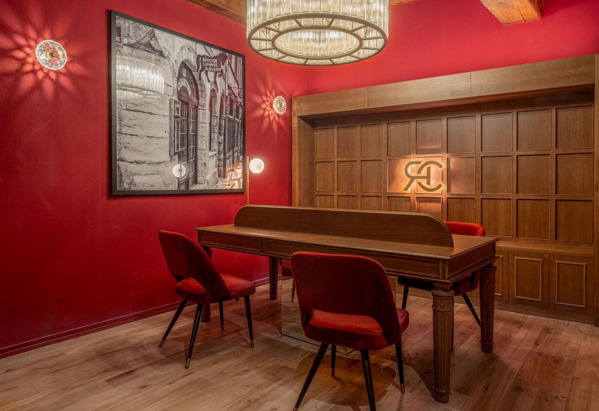 Hotel Cour Des Loges Lyon, A Radisson Collection